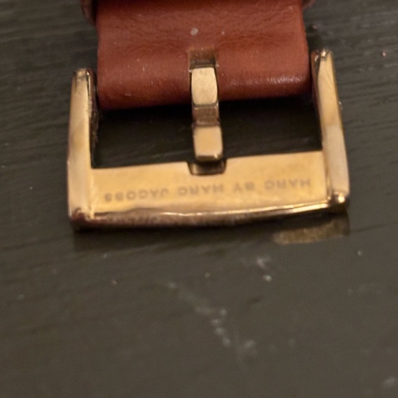 Marc By Marc Jacobs Gold Hardware w/  Brown Leather Strap - Picture 7 of 9